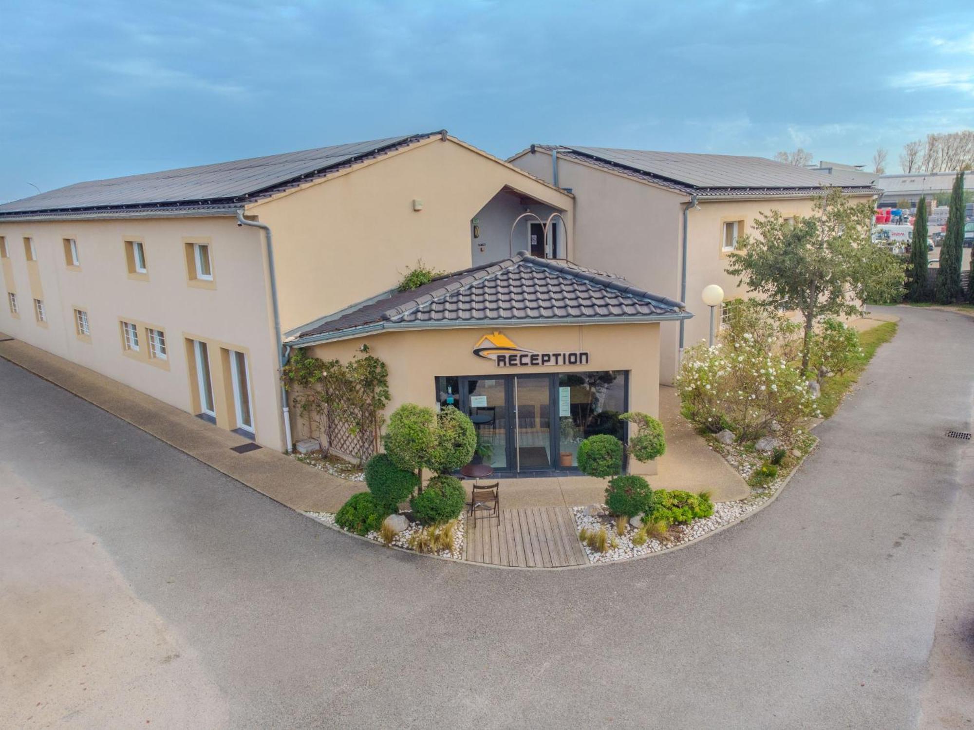 Appart'Hotel Residella House Room & Kitchen Avignon Le Pontet Exterior foto