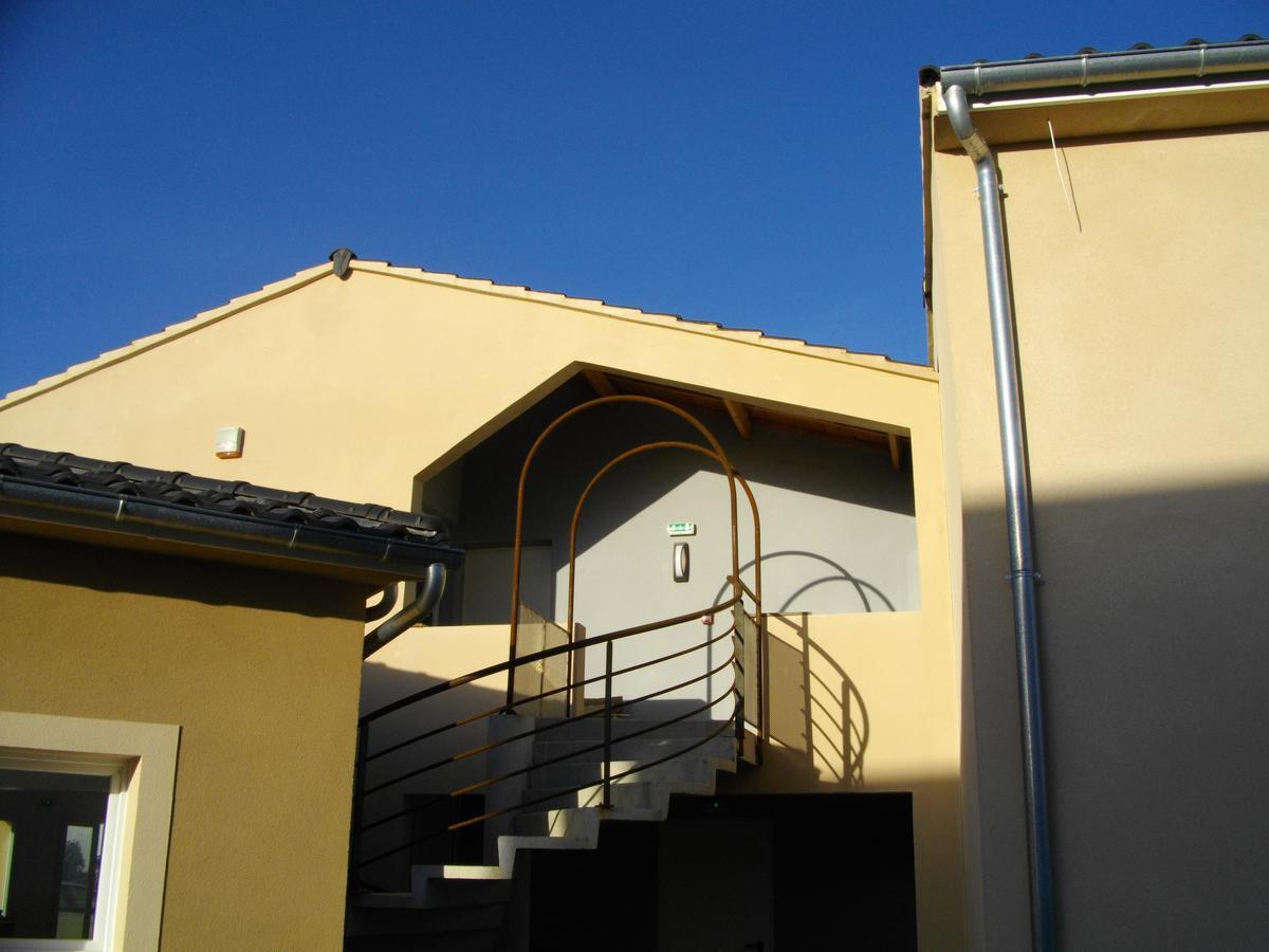 Appart'Hotel Residella House Room & Kitchen Avignon Le Pontet Exterior foto